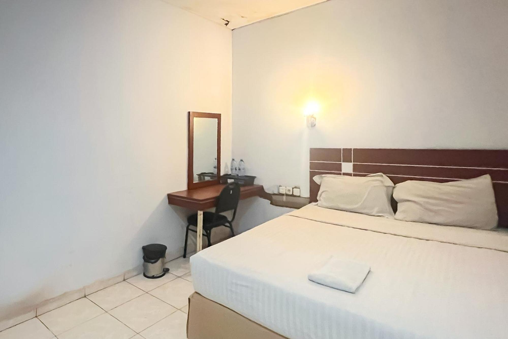 Urbanview Trisula Hotel Makassar Eksteriør billede