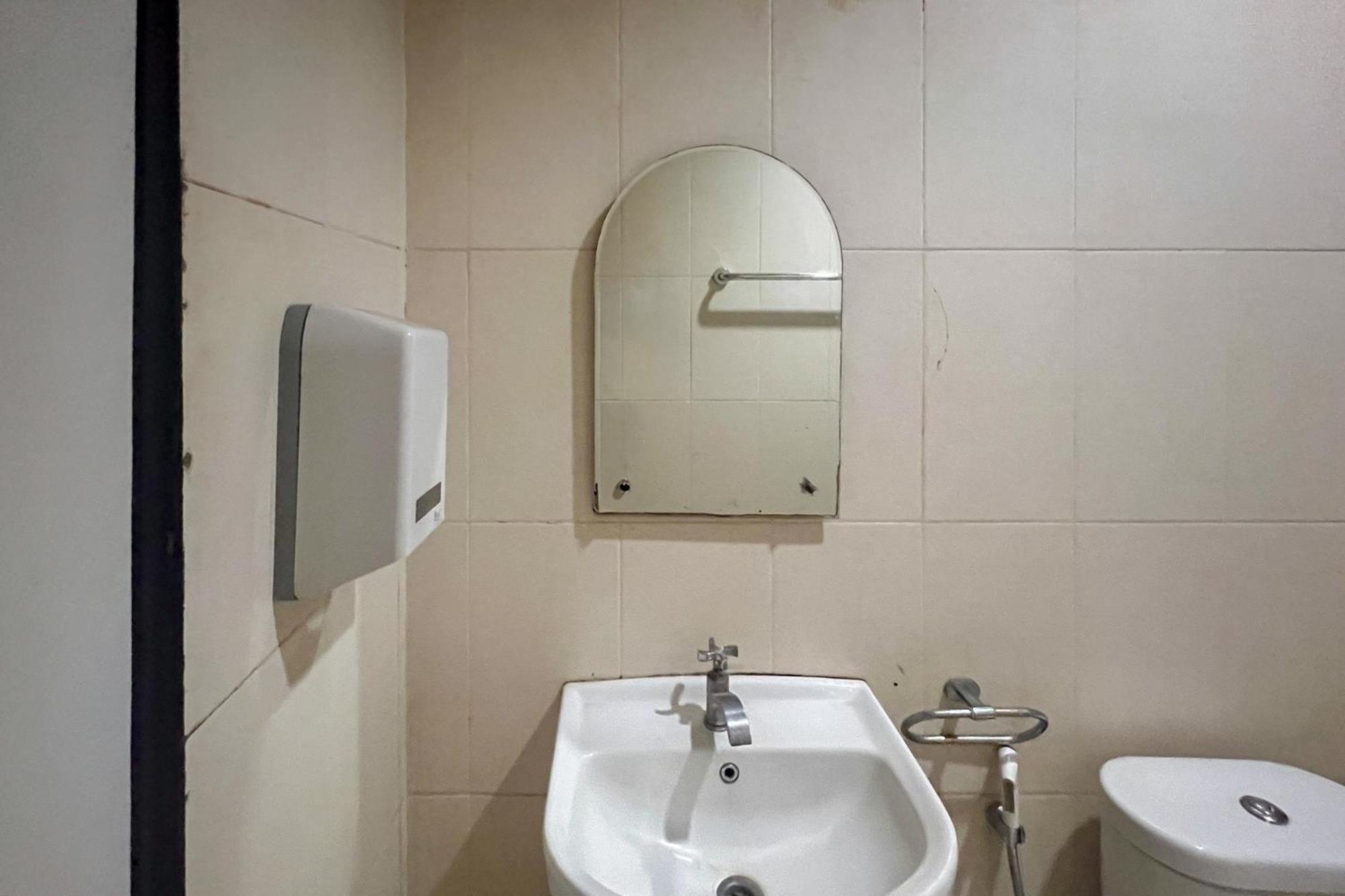 Urbanview Trisula Hotel Makassar Eksteriør billede