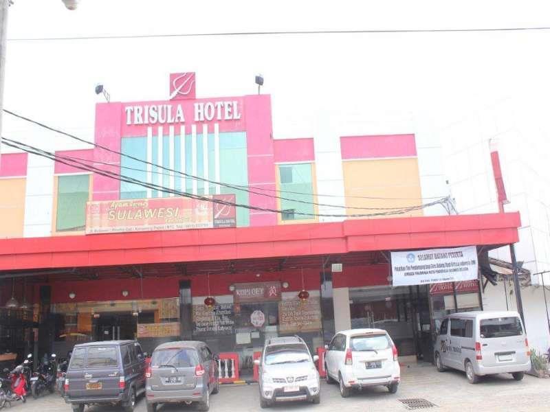 Urbanview Trisula Hotel Makassar Eksteriør billede